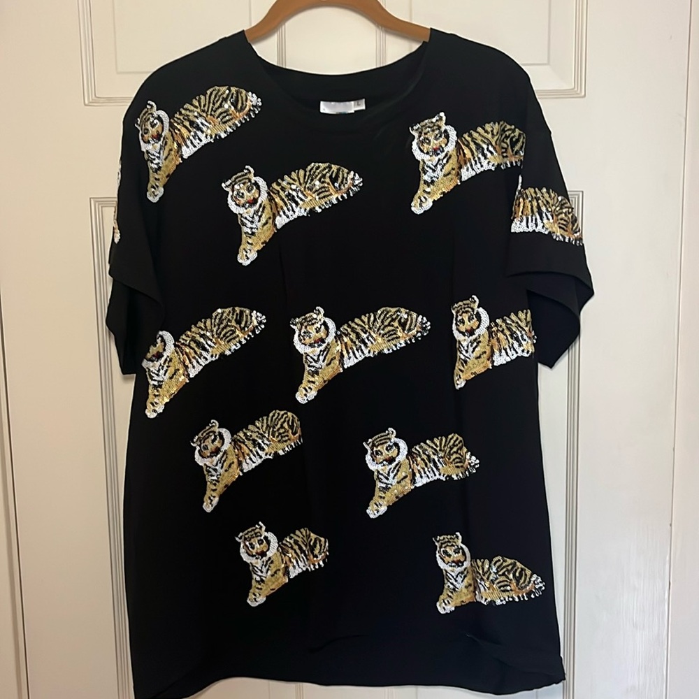 Queen of Sparkles Black All Over Tiger T-Shirt ~ Size Large